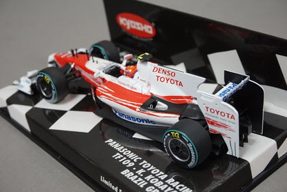 1:43 MINICHAMPS 413090410 Panasonic Toyota TF109 Brazil GP 2009 K.Kobayashi #10