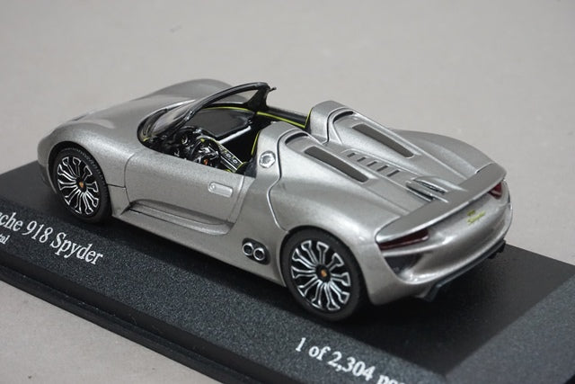 1:43 MINICHAMPS 410060030 Porsche 918 Spyder 2011 Grey Metallic model car