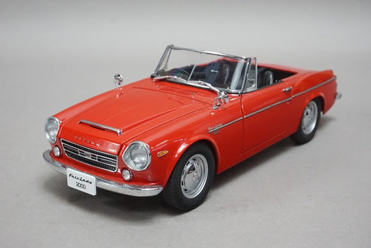 1:18 AUTOart 77431 Datsun Fairlady 2000 SR311 Red