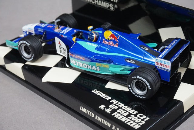 1:43 MINICHAMPS 400020108 Sauber PETRONAS C21 2002 H.H.Frentzen #8