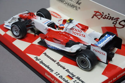 1:43 MINICHAMPS 403080082 Kyosho Panasonic Toyota Racing Show Car 2008 T.Glock #12