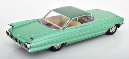 KKDC181253 KK scale 1:18 Cadillac Series 62 Coupe DeVille 1961 in Light Green Metallic/Green Metallic