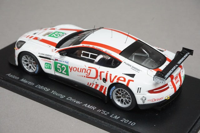 1:43 SPARK S2573 Aston Martin DBR9 young Driver AMR LM 2010 #52