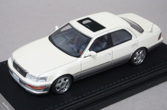 1:43 ignition model IG1820 Toyota CELSIOR (F10) Purple White