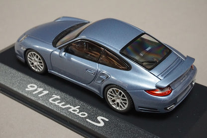 1:43 MINICHAMPS WAP0200120A Dealer special order Porsche 911 Turbo S