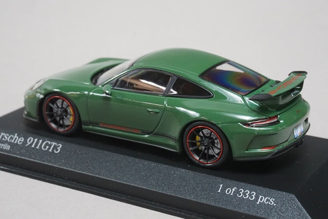 1:43 MINICHAMPS 410066028 Porsche 911 GT3 2017 Green