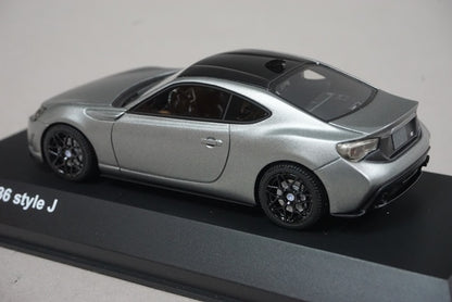 1:43 KYOSHO R43001MG Toyota 86 Style J Matte Gray