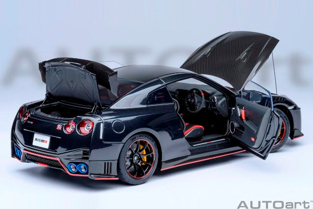 77504 AUTOart 1:18 Nissan GT-R R35 NISMO Special Edition Meteor Flake Black Pear