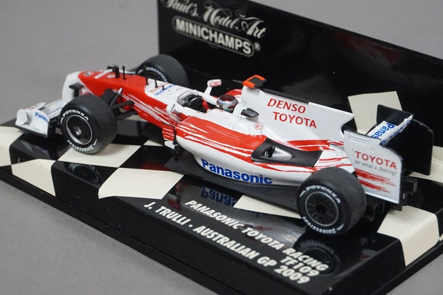 1:43 MINICHAMPS 400090009 Panasonic Toyota Racing Australia GP 2009 #9