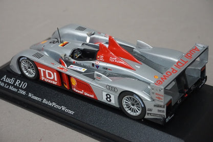 1:43 MINICHAMPS 400061608 Audi R10 24h LM Winner 2006 #8