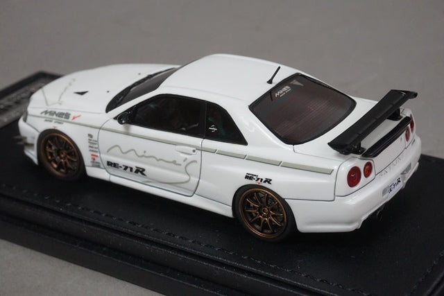 1:43 ignition model IG1817 Nissan Skyline GT-R Mine's (R34) White