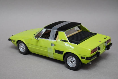 1:18 MINICHAMPS 100121661 Fiat X1/9 1974 Green