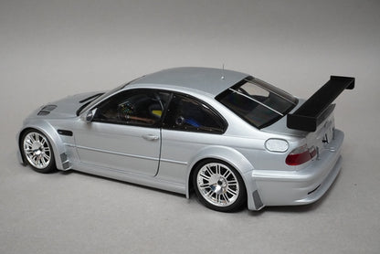 1:18 MINICHAMPS 100012100 BMW M3 GTR 'Street' 2001 Silver