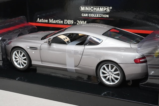 1:18 MINICHAMPS 150137320 Aston Martin DB9 2004 Silver