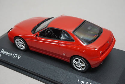 1:43 MINICHAMPS 400120301 Alfa Romeo GTV 2004 Red