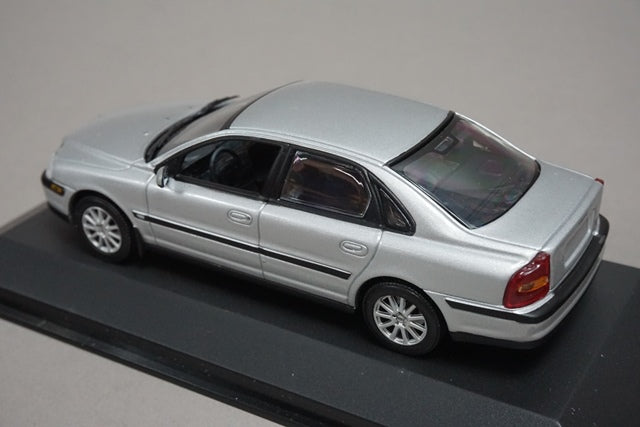 1:43 MINICHAMPS 430171900 VOLVO S80 Saloon 1999 Silver Metallic