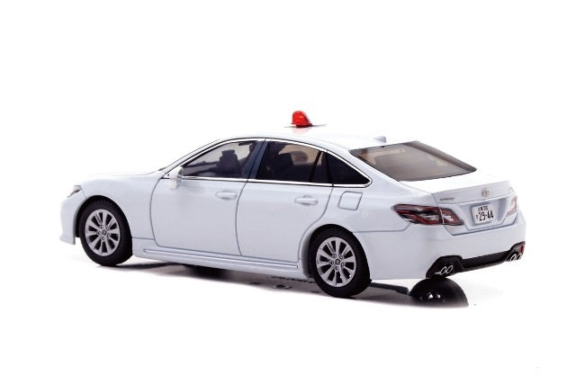 H7432207 RAI'S 1:43 Toyota Crown (ARS220) 2022 Express way patrol Police Vehicle (Undercover White)