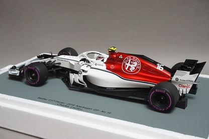 1:18 SPARK 18S350 Sauber C37 Ferrari Azerbaijan GP 2018 #16