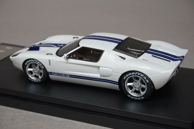 1:43 HPI 8443 Ford GT Concept White