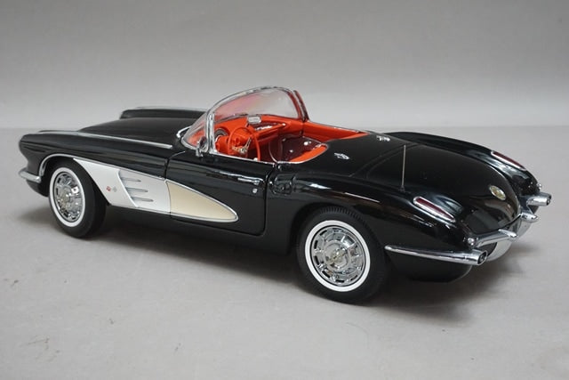 1:18 AUTOart 71142 Chevrolet Corvette 1959 Black model car