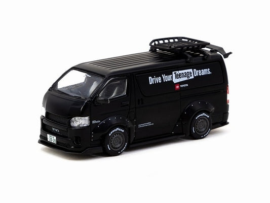 T64-038-TO Tarmac Works 1:64 Toyota Hiace Widebody TOYOTA