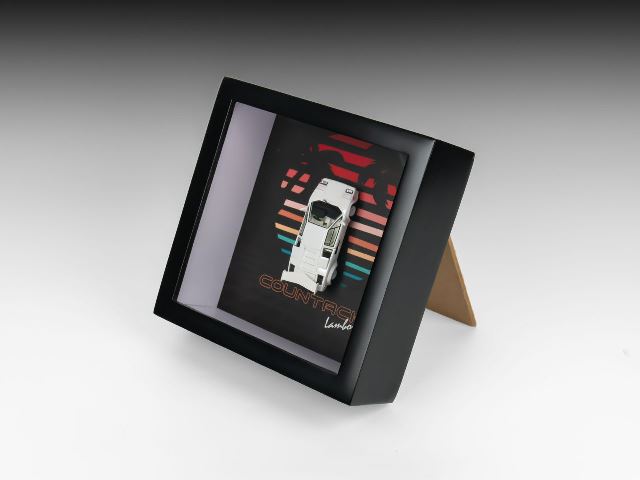 FY64049 Finclassically 1:64 Countach LP5000 S White Frame Type