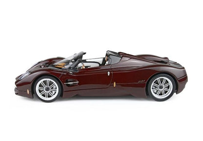 [ Pre-order ] P18245A BBR 1:18 Pagani Utopia roadster full carbon red *Clear case included