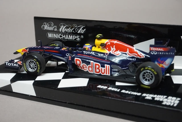 1:43 MINICHAMPS 410110002 Red Bull Racing Renault RB7 2011 #2 M.Webber model car