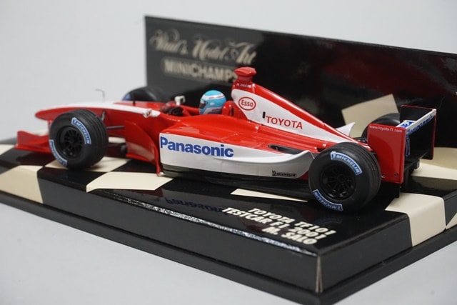 1:43 MINICHAMPS 400010224 Toyota TF101 Test Car F1 2001 M.Salo