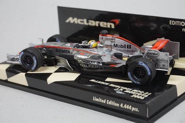 1:43 MINICHAMPS 530064304 McLaren Mercedes MP4-21 2006 #4 J.P. Montoya