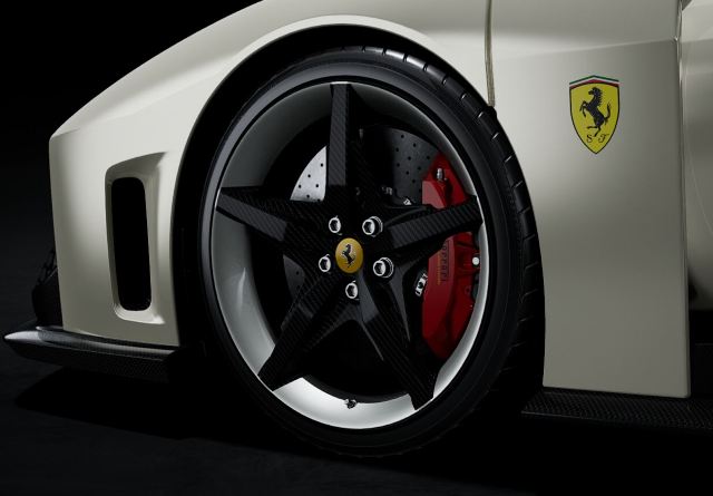 [ Pre-order ] P18253C BBR 1:18 Ferrari F80 opt carbon Bianco Italia wheels carbon/silver *Clear case included