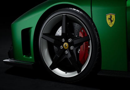 [ Pre-order ] P18253F1 BBR 1:18 Ferrari F80 opt carbon Green Jewel wheels carbon/silver *Clear case included