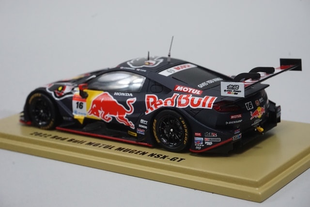 1:43 SPARK 90000-XYM-330H Honda Red Bull Motul Mugen NSX-GT 2022 #16 model car