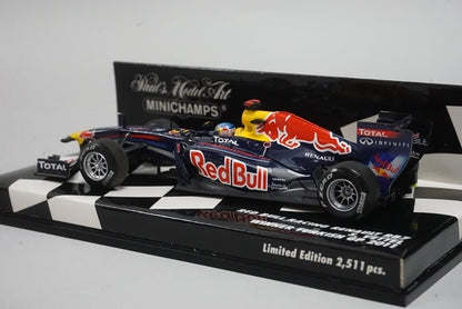 1:43 MINICHAMPS 410110201 Red Bull Racing Renault RB7 Turkish GP #1 S.Vettel