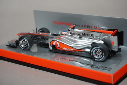 1:43 MINICHAMPS 533104301 Vodafone McLaren Mercedes MP4-25 2010 #1 J.Button