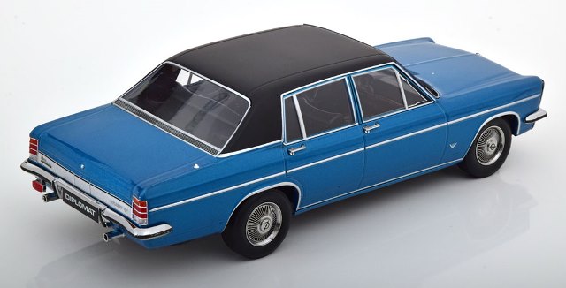 [ Pre-order ] 183686 NOREV 1:18 Scale Opel Diplomat V8 1969 Blue Metallic/Matte Black (Modellissimo Custom Order)