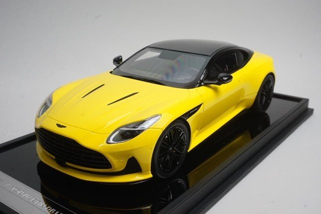 MH027YW MOTORHELIX 1:18 Aston Martin DB12 Coupe Yellow