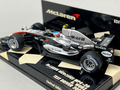 1:43 MINICHAMPS 530054355 McLaren Mercedes MP4-20 Test Driver 2005 #35 model car