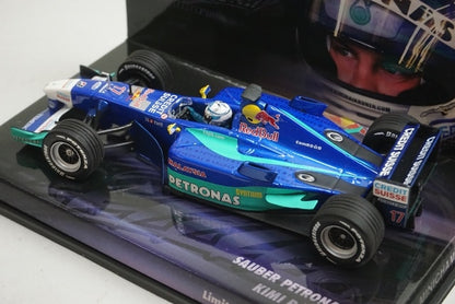1:43 MINICHAMPS 403010017 Paddock Sauber Petronas C20 2001 #17 K.Raikkonen model car