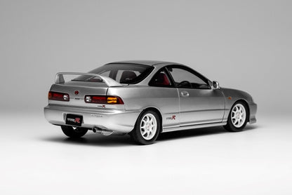 M85202 MOTORHELIX 1:18 Honda Integra Type R DC2 Early Version Vogue Silver Metallic model car