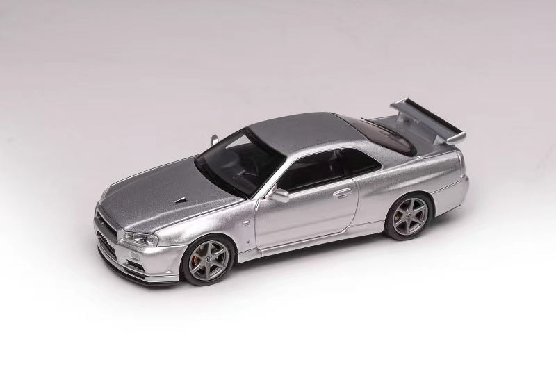 M63406 MOTORHELIX 1:64 Nissan Skyline GT-R V Sparkling Silver model car