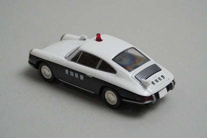 1:64 Tomica Limited Vintage Porsche 912 1967 Patrol Car model car