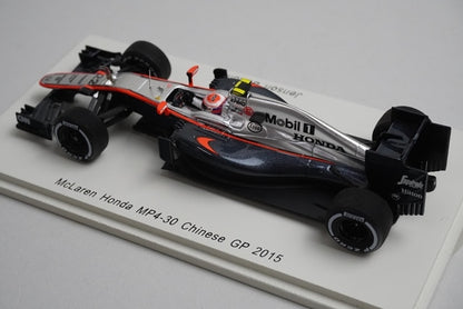 1:43 Spark S4614 McLaren Honda MP4-30 Chinese GP 2015 #22 model car