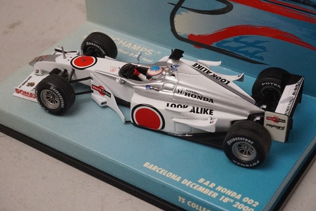 1:43 MINICHAMPS 518004399 BAR Honda 002 Barcelona 2000 Takuma Sato model car