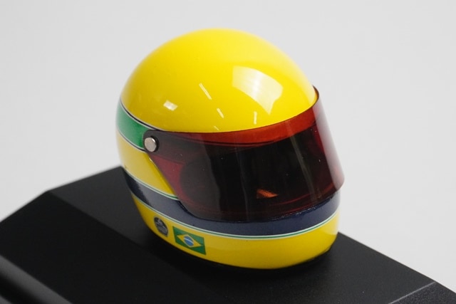 1:43 MINICHAMPS 540381115 Helmet 1981 Ayrton Senna model car