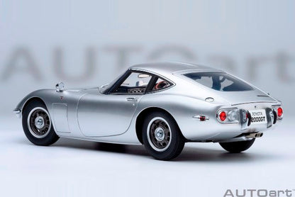 79548 AUTOart 1:18 Toyota 2000GT 1967 Silver model car