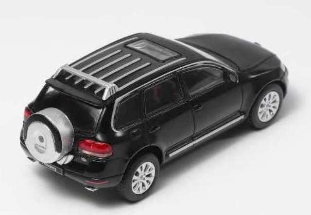 [ Pre-order ] LL-036-209 Shadow Pro 1:64 Volkswagen Touareg MK1 (7L) R50 D/ Matt Black-LHD