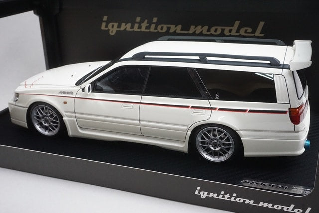 1:18 ignition model IG2892 Nissan Stagea 260RS (WGNC34) Pearl White