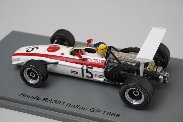 1:43 Spark S6225 Honda RA301 Italian GP 1968 #15 model car