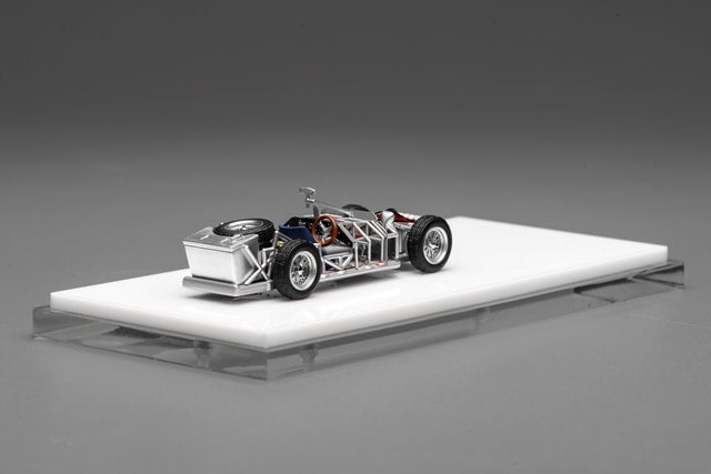 [ Pre-order ] M63701 MOTORHELIX 1:64 Spaceframe w/ Engine Birdcage